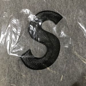 Supreme S logo hoodie